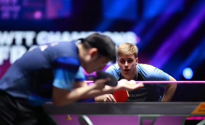 场比赛中显 场比赛中显